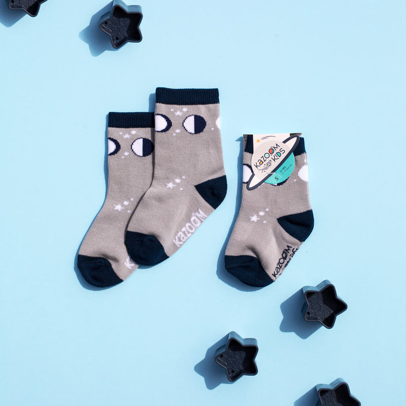 Toddler and Little Kids socks with grips